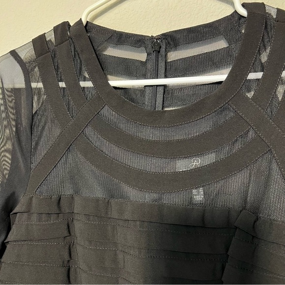 Adriana Papell pleated body con dress size 10 - Picture 2 of 10